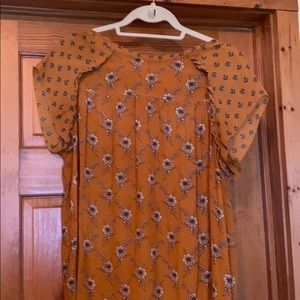 Loft short sleeve floral blouse, size L